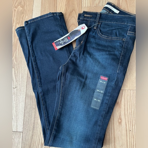 LEVI’S for women 28 x 32 NEW with TAG - Picture 3 of 7